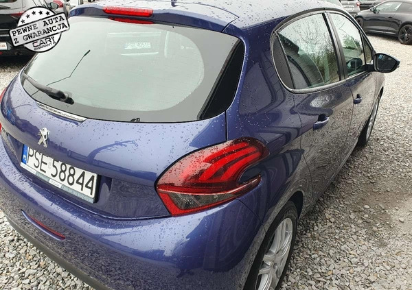 Peugeot 208 cena 28900 przebieg: 156000, rok produkcji 2015 z Raciąż małe 407